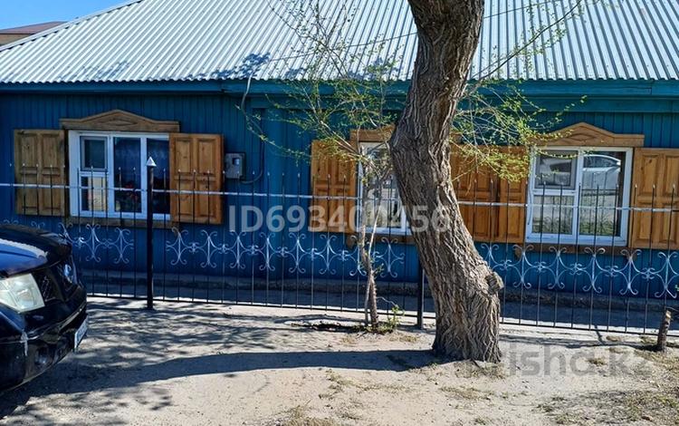 Үйдің бір бөлігі · 4 бөлме · 51 м² · 4 жүзд., Гёте 82а — 40 школа, ГТС, 70квартал, бағасы: 16 млн ₸ в Семее — фото 2