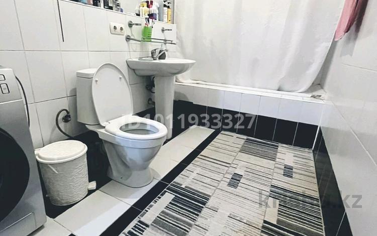 2-бөлмелі пәтер · 61 м², Микрорайон Алтын Ауыл 17, бағасы: 24 млн ₸ в Каскелене — фото 2