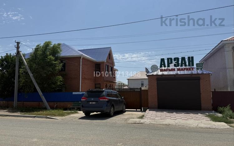 Отдельный дом · 6 комнат · 250 м² · 10 сот., мкр Геолог, Мунайтпасова 56 — Жолдың бойында за 37 млн ₸ в Атырау — фото 18