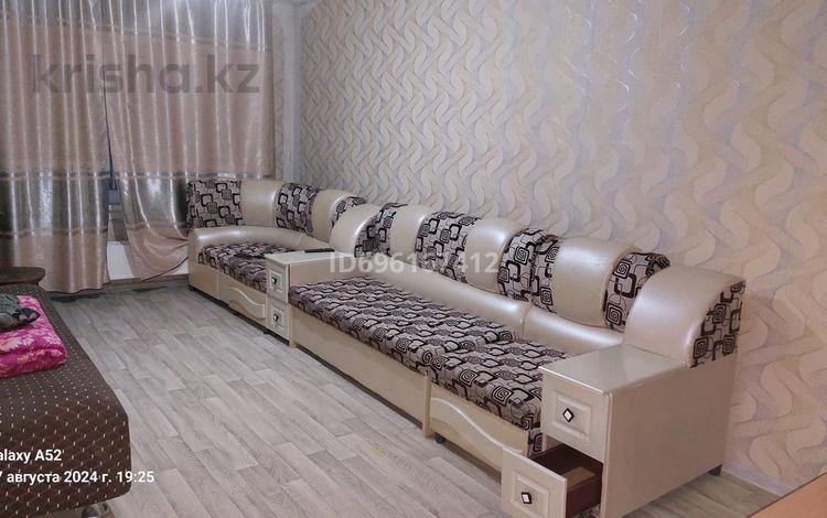 2-комнатная квартира · 52 м² · 5/5 этаж, мкр Аксай-3Б — Яссауи-Толе би за 230 000 ₸ в Алматы, Ауэзовский р-н — фото 2