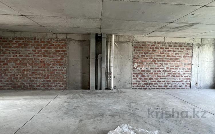 3-бөлмелі пәтер · 79 м² · 5/9 қабат, Ж.Балапанова 43, бағасы: 39 млн ₸ в Талдыкоргане, мкр Болашак — фото 2