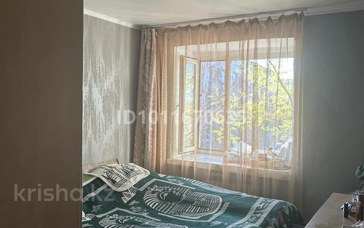 3-бөлмелі пәтер · 60 м² · 2/3 қабат, Степной 2, бағасы: 13 млн ₸ в Семее — фото 2