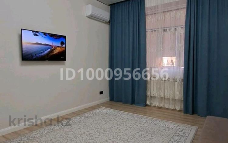 2-комнатная квартира · 68 м² · 2/15 этаж, 17-й мкр, ​17-й микрорайон 6 — Рядом Халык арена, аквапарк Лагуна, аптека дина супермаркет, кальянная, спасауна, барбершоп, салон красоты, Премиум Плаза, Каспи Тауэр, гостиница Виктория остановка рядом за 18 000 ₸ в Актау — фото 75