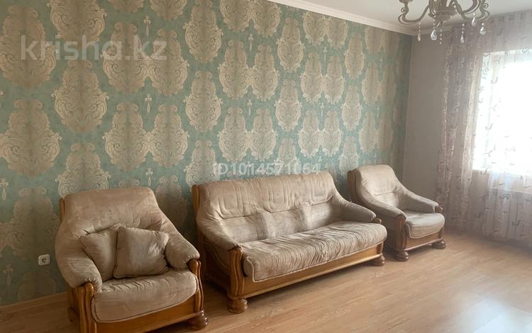 2-комнатная квартира · 69 м² · 13/18 этаж, Кенен Азербаев 47 за 280 000 ₸ в Астане, Алматы р-н — фото 2