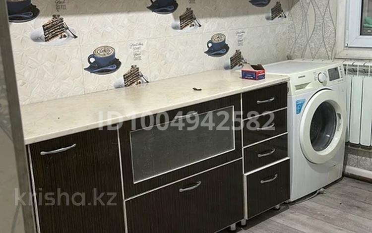 2-комнатная квартира · 65 м² · 5/5 этаж, 8-й микрорайон 12 за 170 000 ₸ в Шымкенте, Туран р-н — фото 2