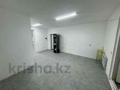 Еркін · 83 м², бағасы: 400 000 ₸ в Астане, Сарайшык р-н