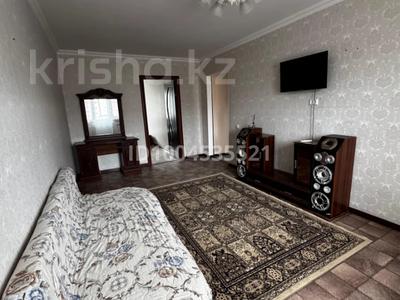 2-комнатная квартира · 50 м² · 4/5 этаж, мкр 8, Абулхаир хана 26 за 12 000 ₸ в Актобе