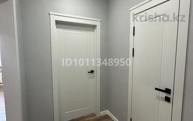 1-бөлмелі пәтер · 42 м² · 2/9 қабат, Сатпаева 1, бағасы: 18.5 млн 〒 в Семее — фото 3