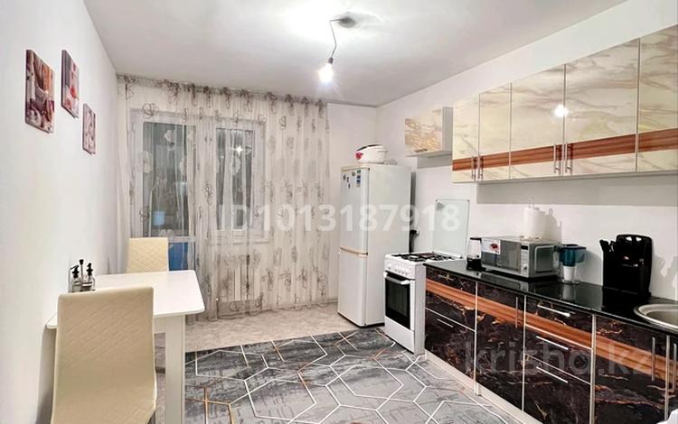 3-бөлмелі пәтер · 79 м² · 6/6 қабат, Ырысты 46/6, 46/7, 46/8, 46/10, 46/11, 46/12, 46/13, бағасы: 41 млн ₸ в Алматы, Алатауский р-н — фото 2