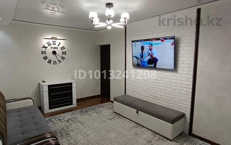 4-комнатная квартира · 70 м² · 5/5 этаж, 12-й микрорайон 217г — Шохан Уалиханова за 28 млн ₸ в Шымкенте, Енбекшинский р-н — фото 2