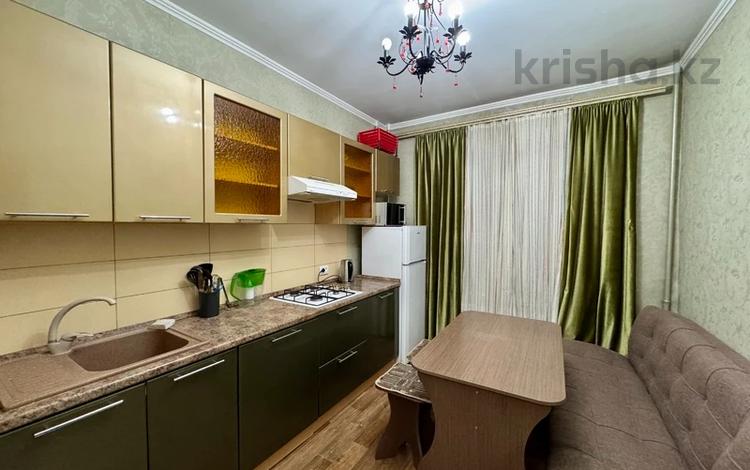 1-бөлмелі пәтер · 40 м² · 1/9 қабат, мкр Жетысу-2 70А — Проспект Абая, бағасы: 200 000 ₸ в Алматы, Ауэзовский р-н — фото 2