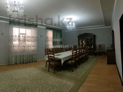Жеке үй · 6 бөлме · 240 м² · 12 жүзд., Шона смаханулы 79, бағасы: ~ 80 млн ₸ в Таразе