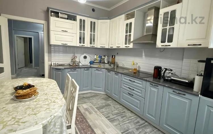3-комнатная квартира · 89 м² · 6/9 этаж, мкр Сайран, утеген батыра 114 за 71 млн ₸ в Алматы, Ауэзовский р-н — фото 14