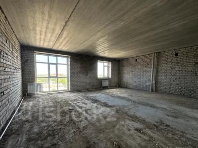 3-бөлмелі пәтер · 98.1 м² · 8/9 қабат, Казправды 5а, бағасы: ~ 34.3 млн ₸ в Павлодаре