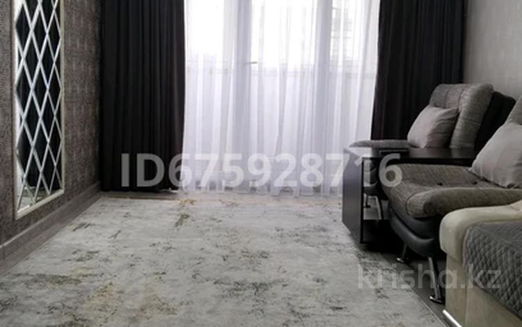 2-бөлмелі пәтер · 47 м² · 2/5 қабат, Проспект Сатпаева 117, бағасы: 17 000 ₸ — фото 2