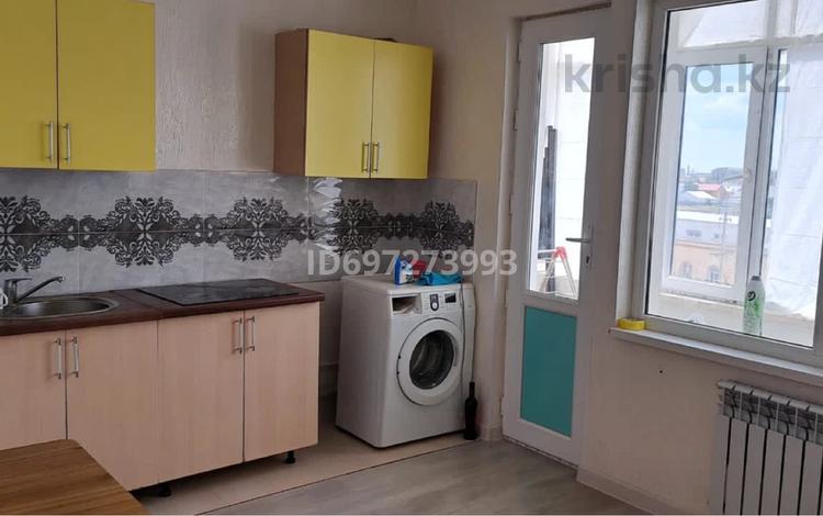 1-комнатная квартира · 51 м² · 5/16 этаж, мкр. Алмагуль 19 — Сзади Барбариса за 15 млн ₸ в Атырау — фото 2