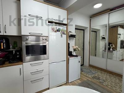 2-комнатная квартира · 39 м² · 1/9 этаж, мкр Айнабулак-2 за 25.6 млн ₸ в Алматы, Жетысуский р-н