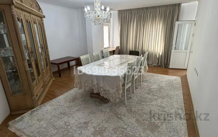 4-бөлмелі пәтер · 171 м² · 5/6 қабат, Скаткова 108 — Скаткова - Бахадур, бағасы: 40 млн ₸ в  — фото 29