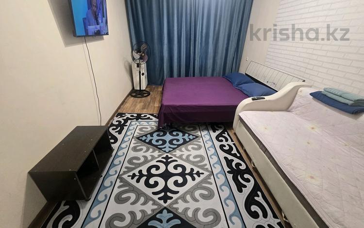 1-комнатная квартира · 35 м² · 1/4 этаж, мкр №8 5 — Абая Правда, Абая Матазалка, метро Москва за 15 000 ₸ в Алматы, Ауэзовский р-н — фото 25