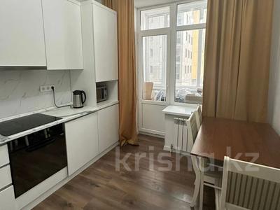 2-бөлмелі пәтер, 65 м² ай сайын, Казыбек би 5А, бағасы: 220 000 〒 в Астане, Есильский р-н