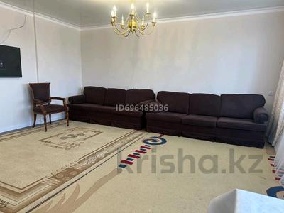 4-комнатная квартира · 80 м² · 4/5 этаж, Абая 20 за 500 000 〒 в Бурабае