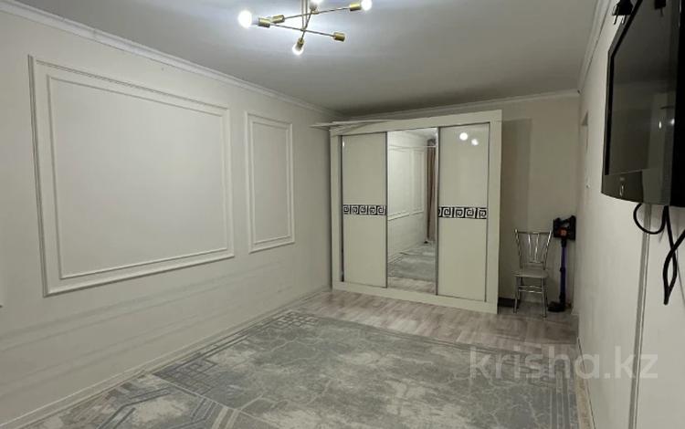 2-бөлмелі пәтер · 44.2 м² · 2/5 қабат, 1 ш/а 26, бағасы: 13.5 млн ₸ в Актобе, мкр 5 — фото 2