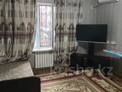 Аренда квартир в Шымкенте: 1-комнатная квартира · 36 м² · 1/5 этаж · помесячно, мкр Север 33 за 110 000 〒 1-комнатная квартира · 36 м² · 1/5 этаж · помесячно, мкр Север 33 за 110 000 〒 в Шымкенте, Аль-Фарабийский р-н