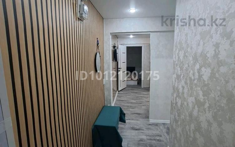 2-комнатная квартира · 48 м², Сабитова 35 за 11 000 ₸ в Балхаше — фото 2