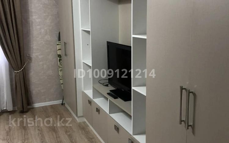 1-комнатная квартира · 42.9 м² · 7/10 этаж, мкр Аксай-1 — Саина-Раимбека за 32 млн ₸ в Алматы, Ауэзовский р-н — фото 2