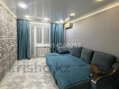 1-комнатная квартира · 32 м² · 1/5 этаж, Хамида Чурина 30/1 за 12 000 ₸ в Уральске