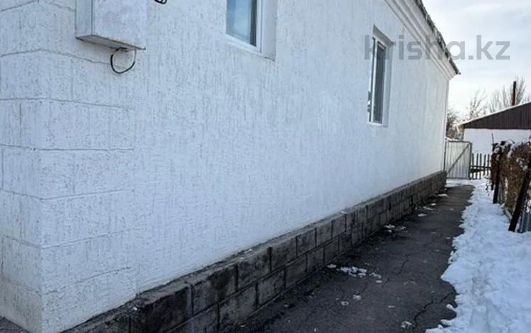 Жеке үй · 3 бөлме · 85.4 м² · 7 жүзд., Шестакова 22 — Не долеко от центра, бағасы: 18 млн ₸ в Карабулаке — фото 7