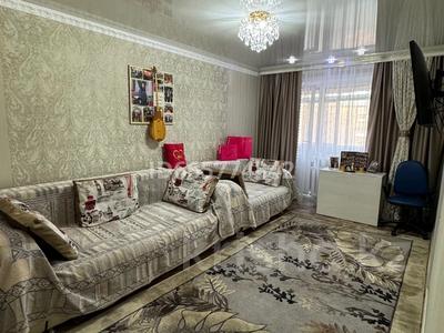 1-комнатная квартира · 30.6 м² · 3/5 этаж, Майкудук, 14й микрорайон 10 за 10 млн 〒 в Караганде, Алихана Бокейханова р-н