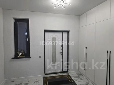 Отдельный дом • 4 комнаты • 200 м² • 6 сот., Хан Тенгри 23 за 35 млн 〒 в Казцик