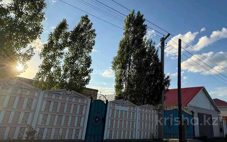Отдельный дом · 3 комнаты · 90 м² · 10 сот., Байтерек 69 за 30 млн ₸ в Актобе, жилой массив Заречный-3 — фото 2