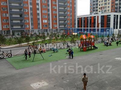 Аренда квартир посуточно в Астане: 2-комнатная квартира · 37 м² · 2/12 этаж, Нажмиденова 15 — Нажмиденова улы-дала за 15 000 〒 2-комнатная квартира · 37 м² · 2/12 этаж, Нажмиденова 15 — Нажмиденова улы-дала за 15 000 〒 в Астане, Алматы р-н