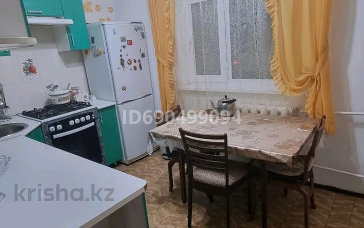 3-бөлмелі пәтер · 68 м² · 7/9 қабат, 5 4, бағасы: 180 000 ₸ в Аксае — фото 2