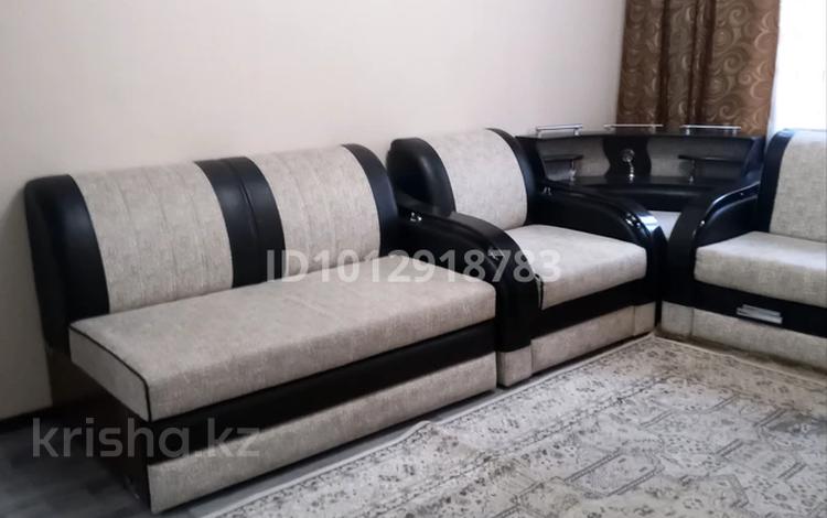 1-бөлмелі пәтер · 42.5 м² · 2/5 қабат, мкр Аксай-3 28 — момыщулы маргулана, бағасы: 27.5 млн ₸ в Алматы, Ауэзовский р-н — фото 2