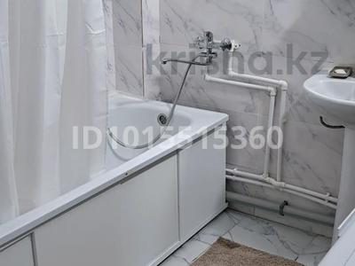 2-бөлмелі пәтер · 60 м² · 1/9 қабат, Есенберлина 52, бағасы: 200 000 ₸ в Усть-Каменогорске