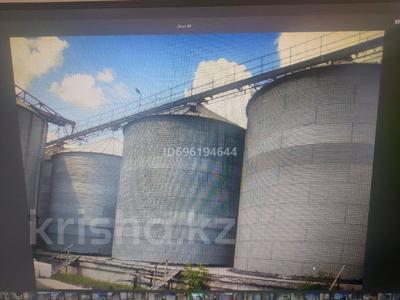 Өнеркәсіптік база, зауыттар в Костанайской обл.: Зауыт · 2.3 га, Топаркова 51, бағасы: 400 млн 〒 Зауыт · 2.3 га, Топаркова 51, бағасы: 400 млн 〒 в Рудном