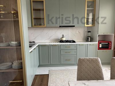 4-комнатная квартира · 130 м² · 4/5 этаж, проспект Тауелсиздик 6 — Музайдыны жанында орналаскан за 520 000 〒 в 