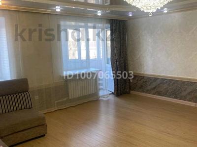 2-бөлмелі пәтер · 72 м² · 3/5 қабат, Назарбаева 67, бағасы: 250 000 〒 в Кокшетау