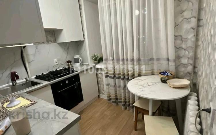 3-бөлмелі пәтер · 58.7 м² · 5/5 қабат, Каржаубай улы 243 — Рядом с векареком, бағасы: 30 млн ₸ в Семее — фото 2
