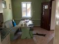 Отдельный дом · 4 комнаты · 70 м² · 8 сот., Жанели би 26 за 10 млн 〒 в Тюлькубасе — фото 2