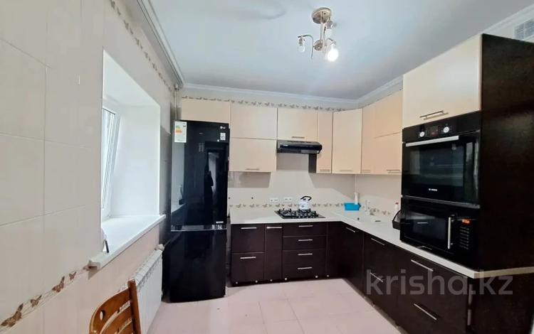 2-комнатная квартира · 50 м² · 7/9 этаж, Шевченко 190 — Шевченко Гагарина за 300 000 ₸ в Алматы, Алмалинский р-н — фото 2