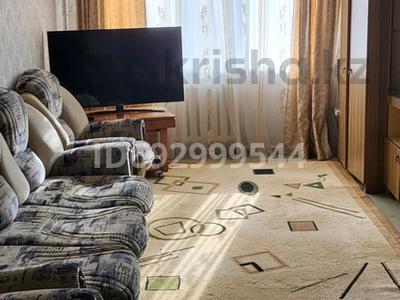3-бөлмелі пәтер · 70 м² · 4/5 қабат, М.Ауэзова 85, бағасы: 15.5 млн ₸ в Аксу
