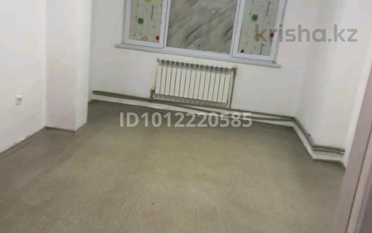 2-бөлмелі пәтер · 60 м² · 4/5 қабат, мкр Улы Дала, бағасы: 100 000 ₸ в Таразе — фото 2