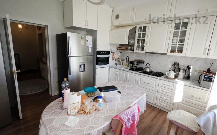 3-комнатная квартира · 110 м² · 5/7 этаж, мкр Болашак за 81 млн 〒 в Талдыкоргане — фото 2