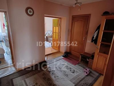Продажа квартир в Акмолинской обл.: 3-комнатная квартира · 60 м² · 2/5 этаж, Ауэзова 34 за 21.5 млн 〒 3-комнатная квартира · 60 м² · 2/5 этаж, Ауэзова 34 за 21.5 млн 〒 в Щучинске