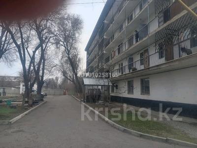 2-бөлмелі пәтер · 48 м² · 4/5 қабат, Конаева 16, бағасы: 9 млн ₸ в Таразе