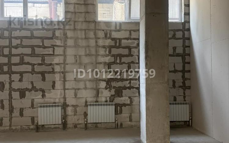 Магазины и бутики, общепит · 75 м² за 450 000 ₸ в Алматы, Алмалинский р-н — фото 2